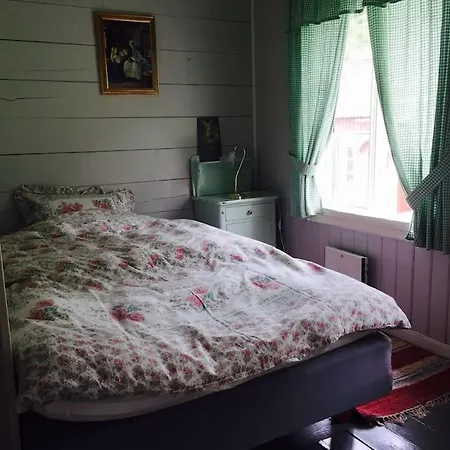 Kavli - Isfjorden. Prázdninový dům